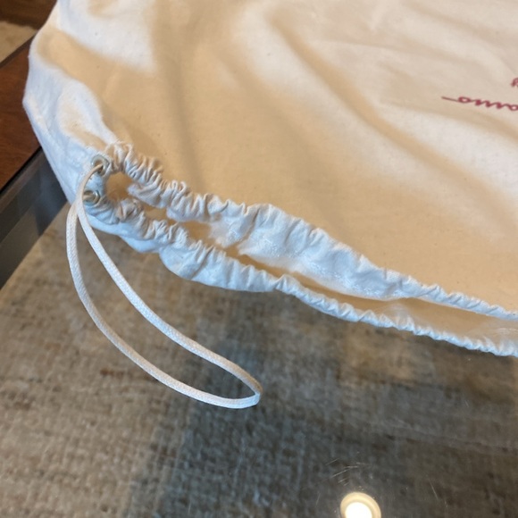 Salvatore Ferragamo Florence Italy large Purse Dust Bag 30” x 21” drawstrings - Picture 7 of 14